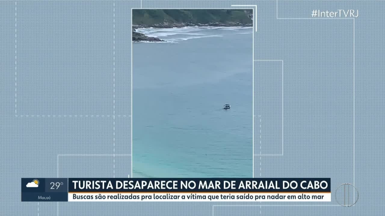 Pescadores encontram corpo no mar em meio a buscas dos bombeiros por turista que desapareceu em Arraial do Cabo