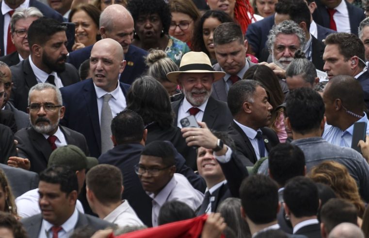 Autoridades pedem responsabilização por tentativa de golpe