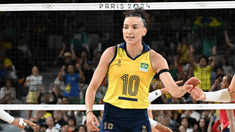 262_gabiguimaraes-volei-selecaobrasileirafemininadevolei-1.png