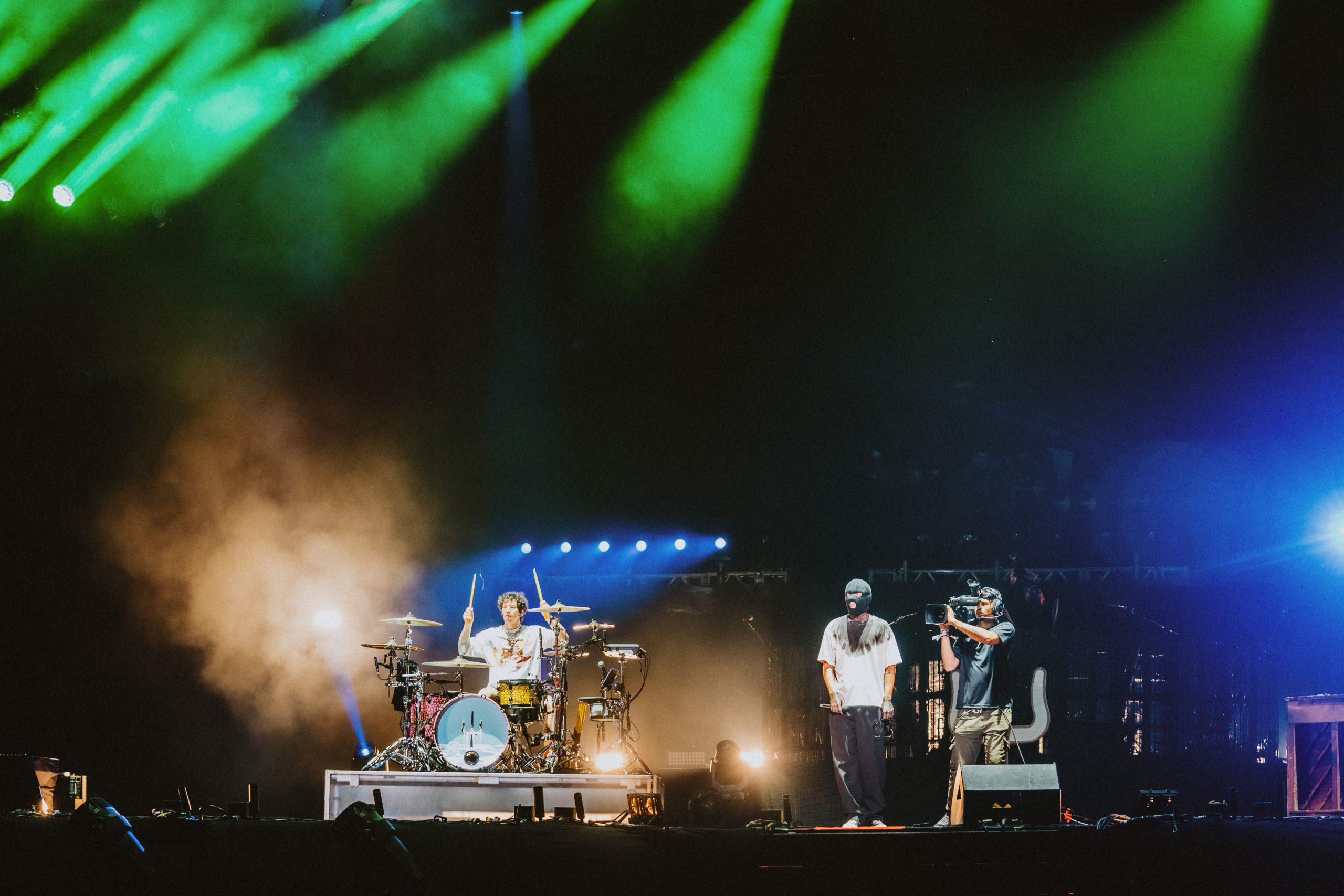 Show do Twenty One Pilots em Curitiba muda trânsito no entorno da Pedreira; veja bloqueios