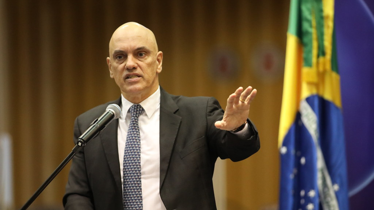 Embate entre Moraes e direita evoca sanções internacionais