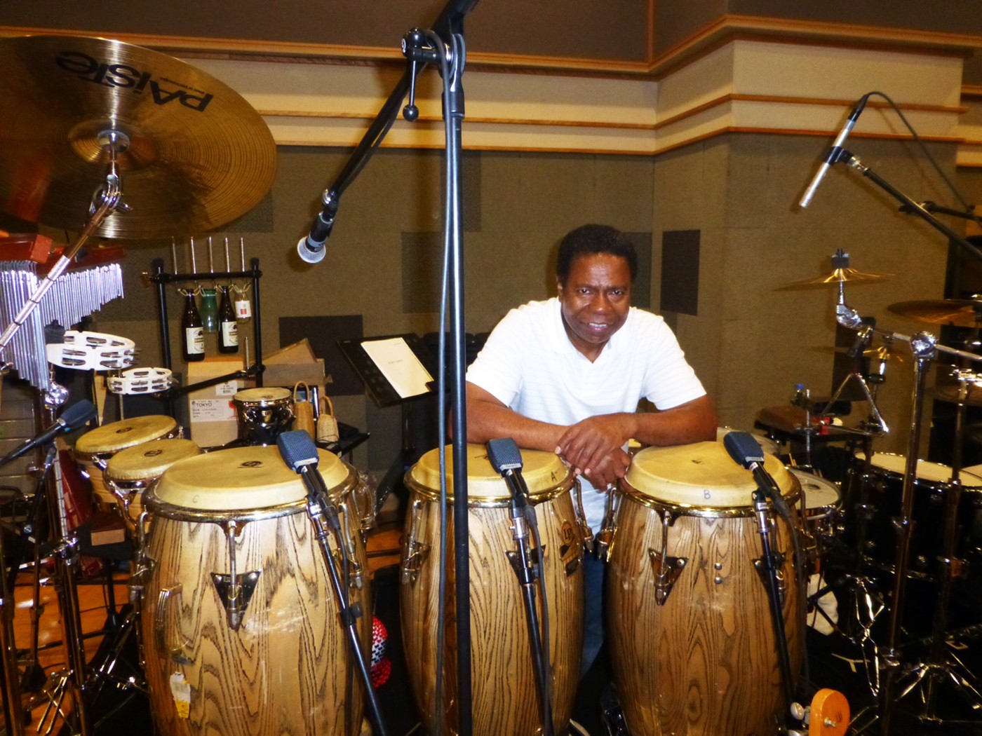 Paulinho da Costa, percussionista de discos de Madonna e Michael Jackson, volta ao Brasil para falar da carreira | Blog do Mauro Ferreira