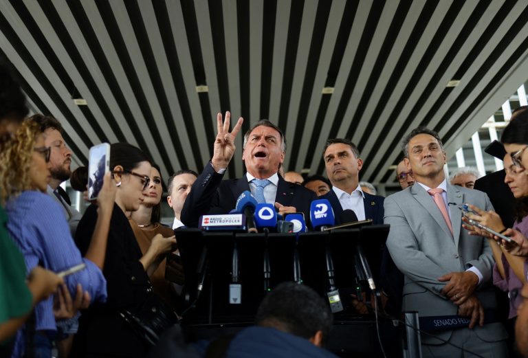 2025-03-26t174234z-192662339-rc25ldapxatx-rtrmadp-3-brazil-bolsonaro.jpg