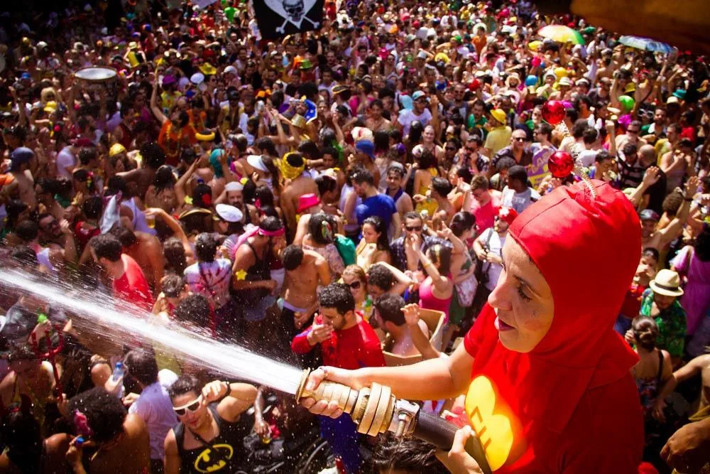 Como a resistência popular fez o carnaval de BH explodir e atrair 6 milhões de foliões