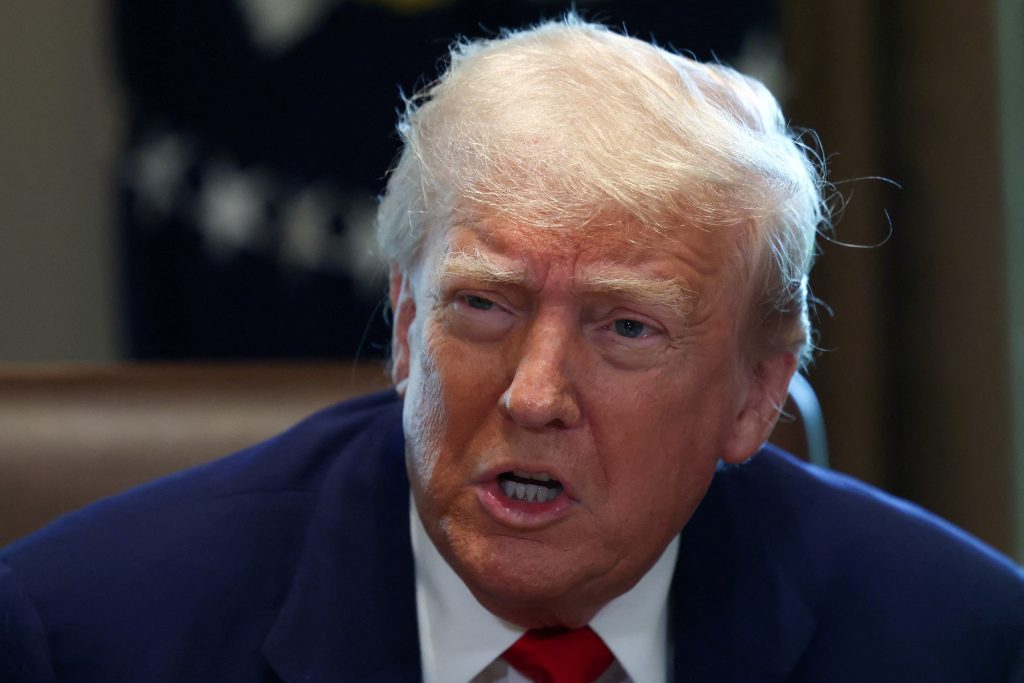 2025-05-02t033118z-1305091988-rc2i8ea7xbn2-rtrmadp-3-usa-trump-budget.jpg