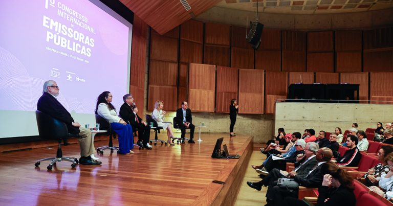 Abertura_Congresso_Emissoras_Publicas.jpg
