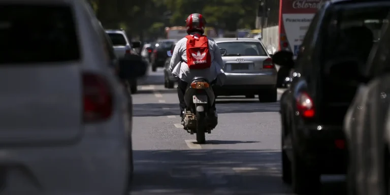 motocicleta-cinquentinha-marcelo-camargo-abr.jpg