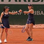 stefani_e_babos_vencem_estreia_roland_garros_2025.jpg