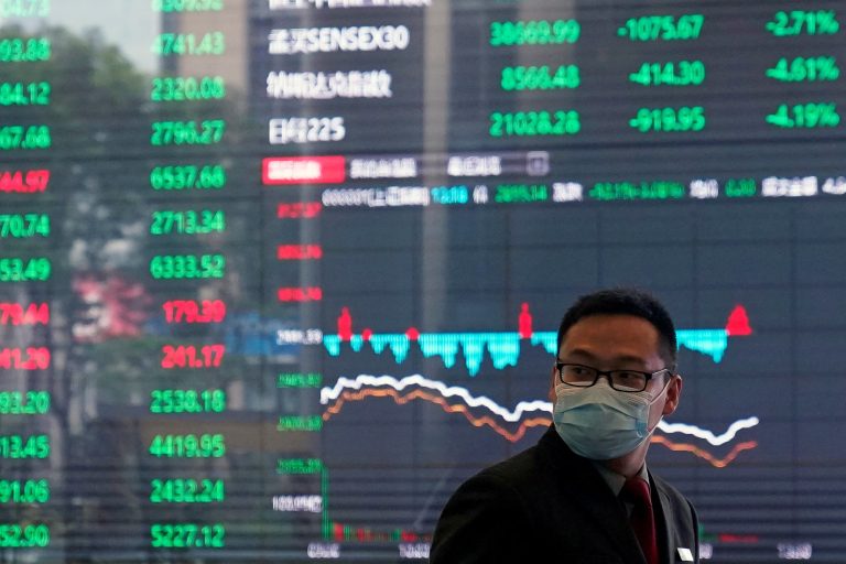2022-02-24t103800z-1-lynxmpei1n0mh-rtroptp-4-china-health-economy-impact.jpg