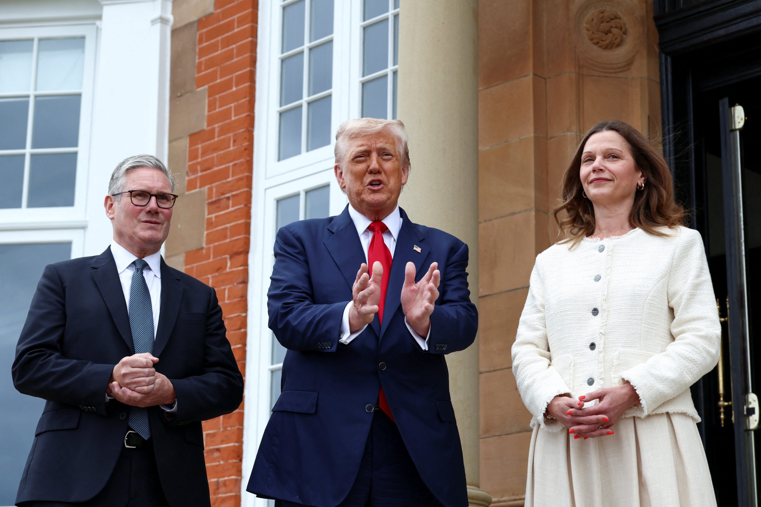 2025-07-28t123041z-1609623322-rc2ovfasdecq-rtrmadp-3-usa-trump-britain.jpg