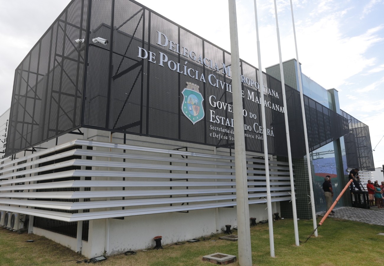 delegacia-de-maracanau.jpg