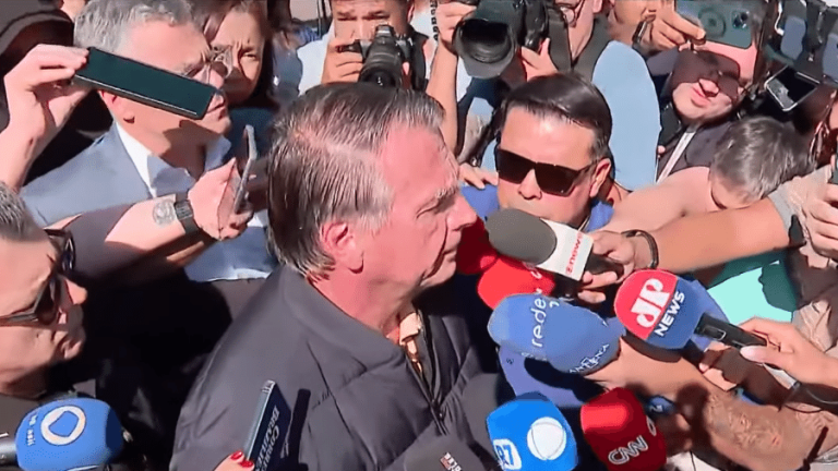 jair-bolsonaro-pl-colocou-a-tornozeleira-apos-decisao-do-stf-1752845977347_v2_900x506.png