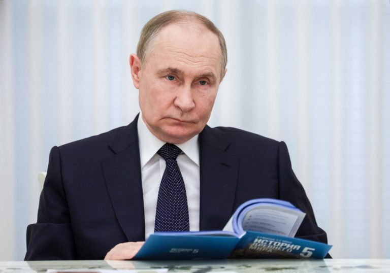 2025-06-22t153103z-853447945-rc2r7fa1n5vj-rtrmadp-3-russia-putin.jpg