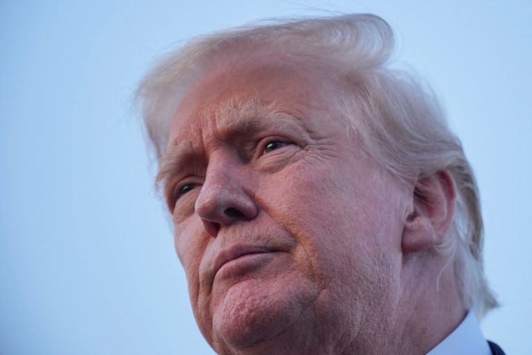 2025-08-04t011815z-1607853952-rc200ga4lhli-rtrmadp-3-usa-trump.jpg