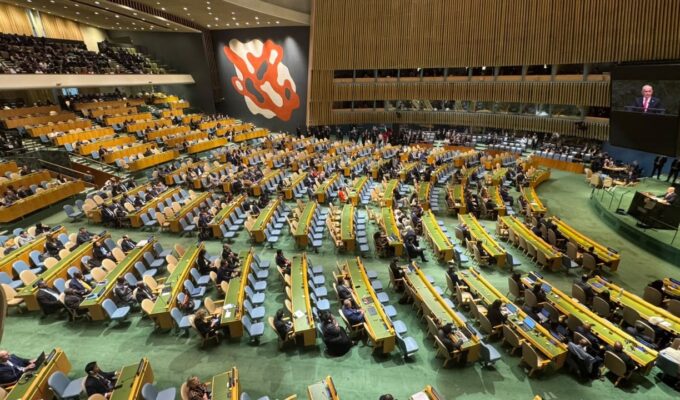 VÍDEO: Comitivas deixam plenário da ONU antes do discurso de Netanyahu, premiê de Israel