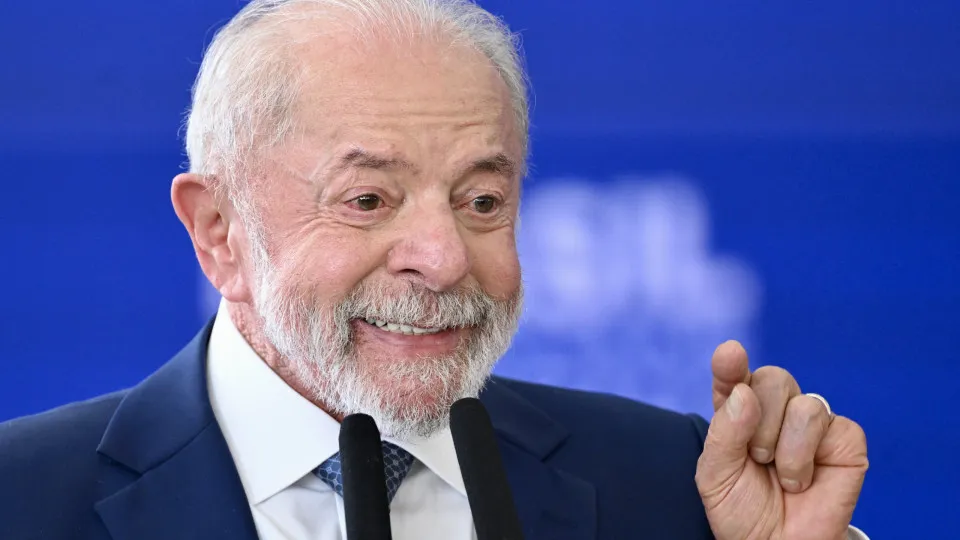 Lula diz que votar na família Bolsonaro é votar em Vorcaro e em ‘quadrilha que assaltou’ o INSS