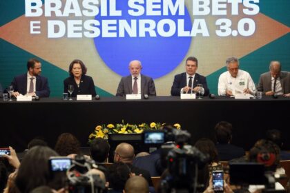 Governo cria 3ª fase do Desenrola com compra de dívidas pela União
