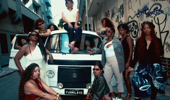Funmilayo Afrobeat Orquestra faz turnê no Rio com força da musicalidade feminina