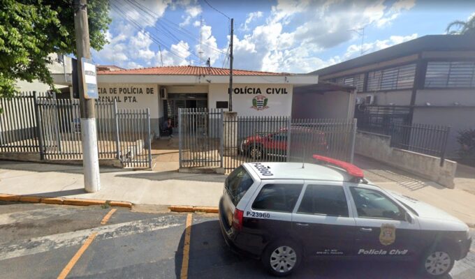 Motorista embriagado é preso após ser flagrado dirigindo em zigue-zague pelo acostamento em rodovia no interior de SP