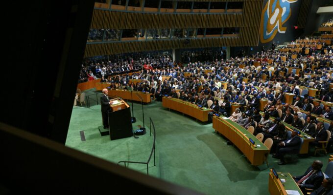 Inútil, necessária ou ultrapassada? Sobrevivência da ONU vira tema central na Assembleia Geral
