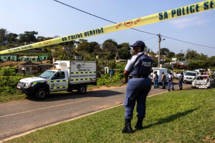 Dois tiroteios em massa deixam ao menos 27 mortos na África do Sul