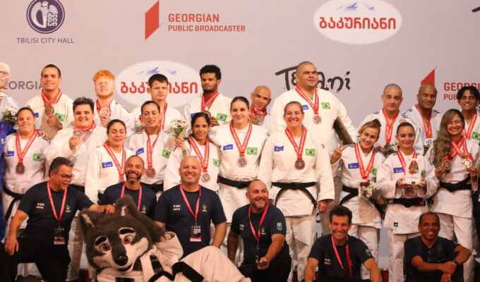 Brasil conquista bronze nos mundiais paralímpicos de judô e triatlo