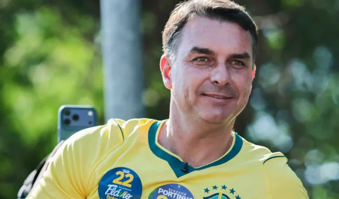 Jorge Messias repudia fala de Flávio sobre CNBB ajudar em fake news sobre Nossa Senhora