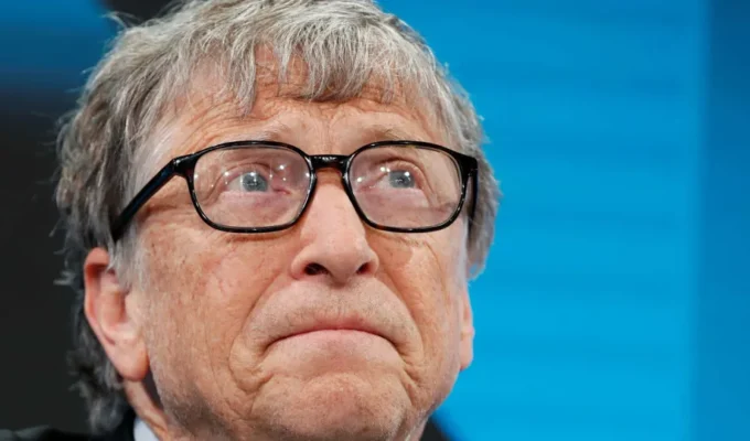 Por que Bill Gates diz que a IA pode causar bilhões de mortes?
