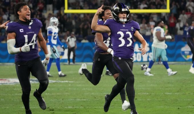 No último segundo, Baltimore Ravens batem Dallas Cowboys no Rio