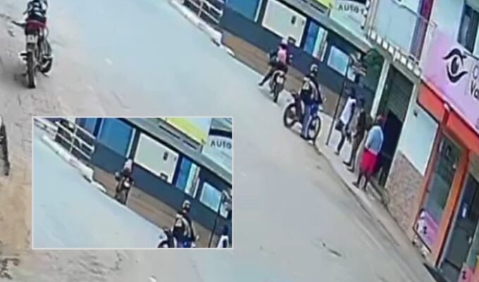 Mulher perde controle de moto e cai em ribeirão no Centro de Varre-Sai