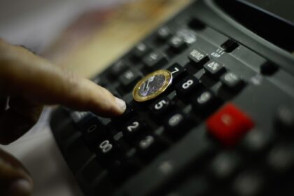 Dívida Pública Federal fica estável em agosto e chega a R$ 9,29 tri