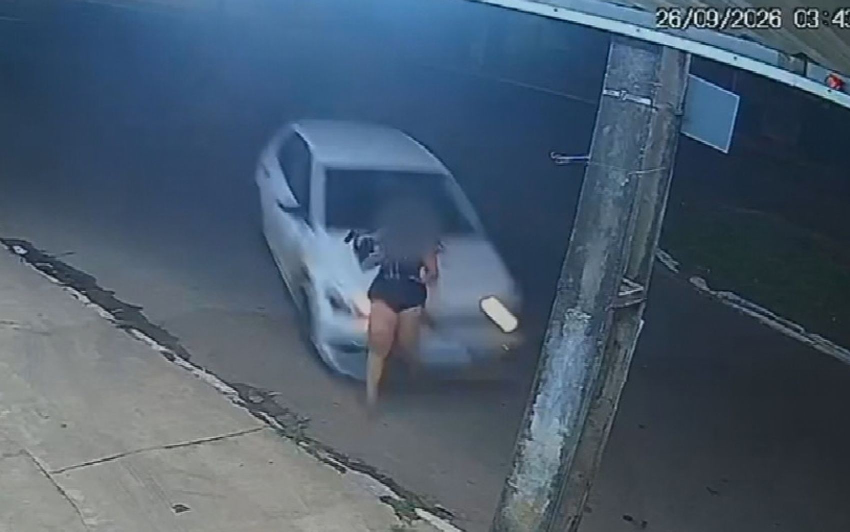 Mulher denuncia que foi atropelada pelo ex-namorado duas vezes: ‘Dor que eu não desejo nem para o pior inimigo’
