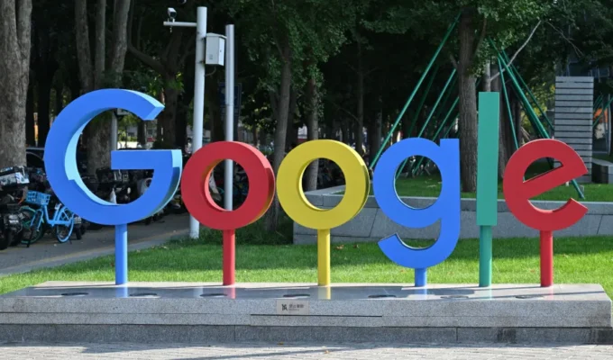 Alphabet recorre na justiça contra exigências da UE sobre competitividade em IA