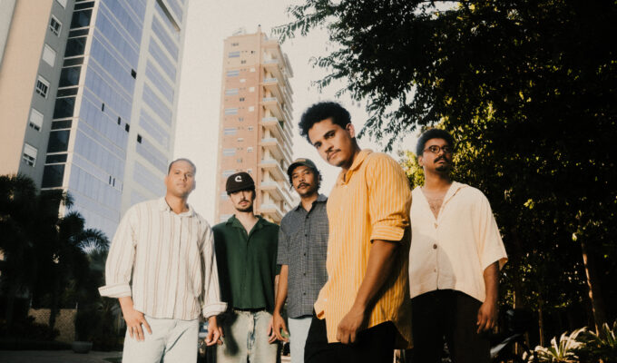 Com “Cidade do Suor”, a banda Soprü transforma o calor de Palmas em Indie Pop do Pé Rachado