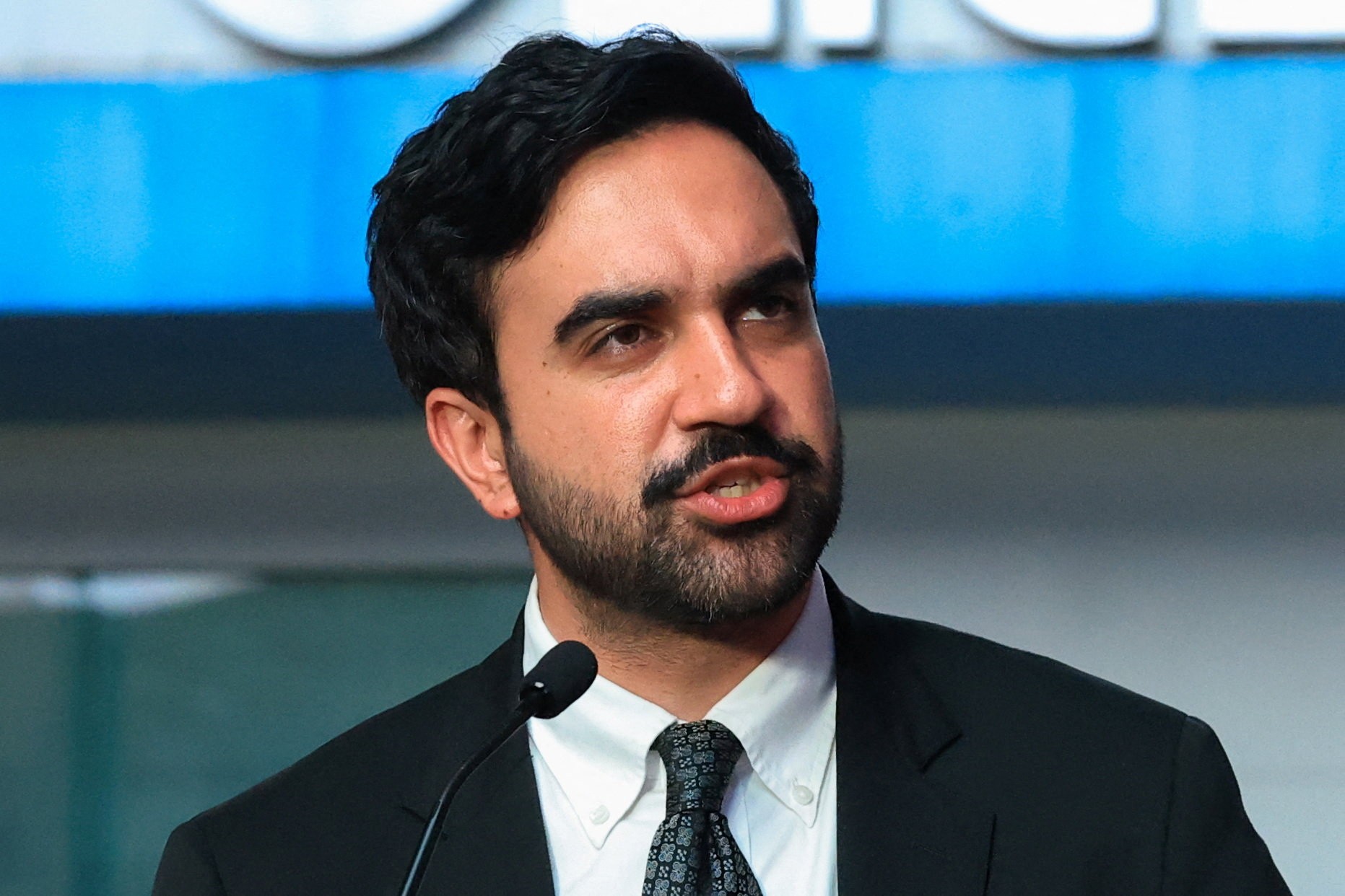 Prefeito de Nova York, Mamdani anuncia medidas contra antissemitismo na cidade