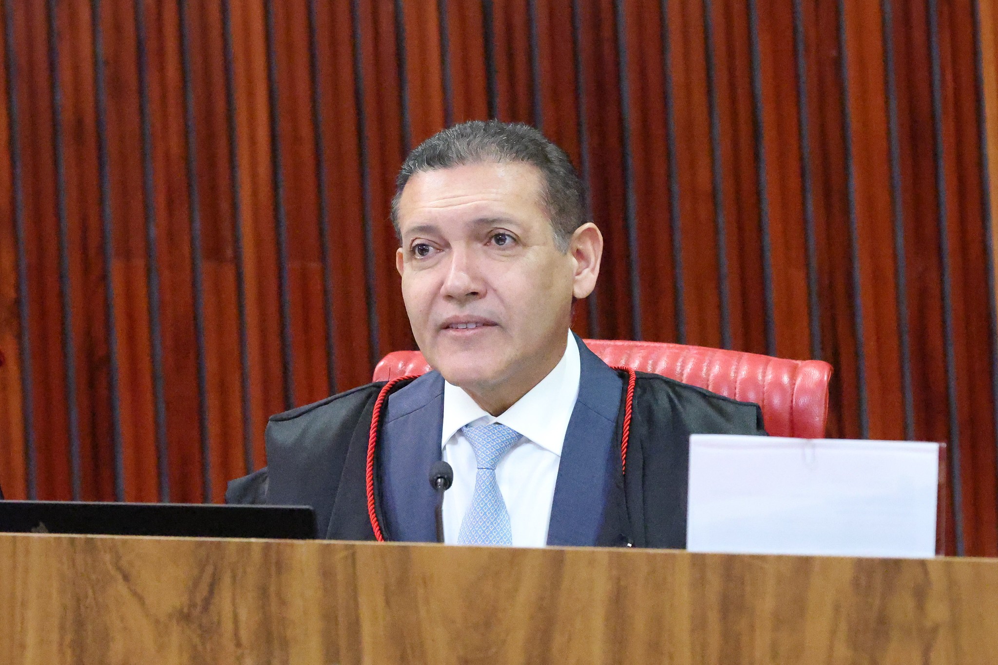 Kassio Nunes Marques marca julgamento virtual do TSE sobre os posts de Nossa Senhora Aparecida