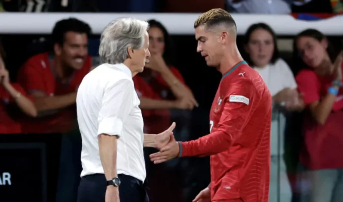 Cristiano Ronaldo e Jorge Jesus se reúnem após polêmica na seleção
