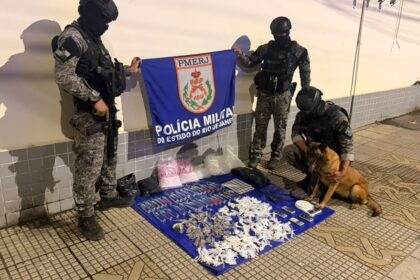 BAC apreende grande quantidade de drogas em Volta Redonda