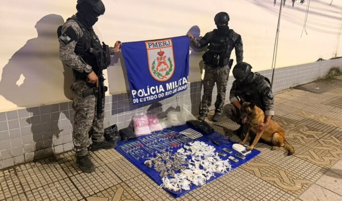 BAC apreende grande quantidade de drogas em Volta Redonda