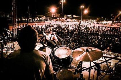 Festival Quebramar abre chamada nacional com cachê, passagens e hospedagem