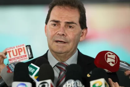Paulinho da Força pede impeachment de Mendonça, Kassio e Fux