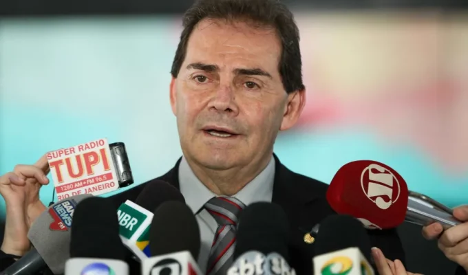 Paulinho da Força pede impeachment de Mendonça, Kassio e Fux