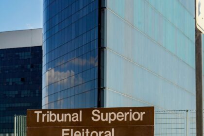TSE forma maioria para manter retirada de posts sobre Nossa Senhora