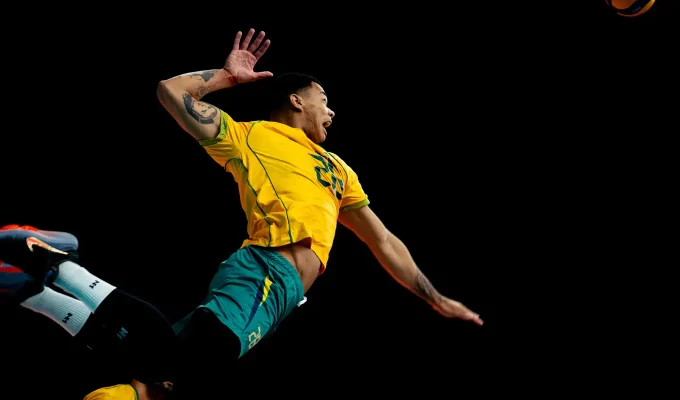 Brasil bate Colômbia e segue 100% no Sul-Americano masculino de vôlei