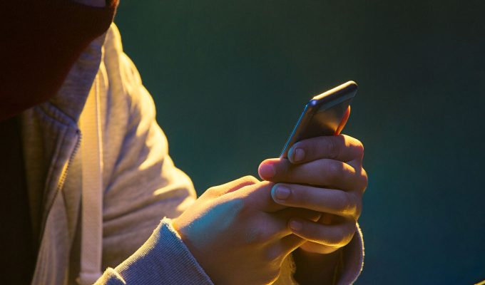 Apostas online podem levar ao endividamento rápido, diz pesquisa
