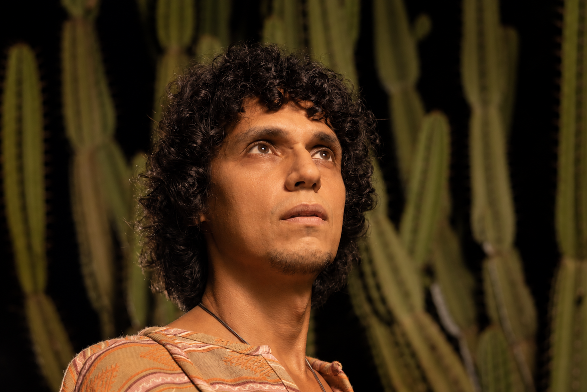 Luno entrelaça memória e imaginação em “Seres de Pano”, que antecede o álbum Mantracaru