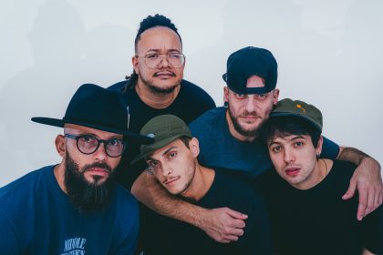 Os Colombinos celebram a felicidade nas coisas simples com o single “Avião”