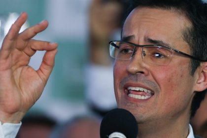 TSE suspende campanha de Deltan ao Senado pelo Paraná