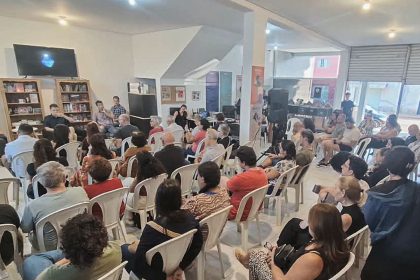 Livraria transforma vida cultural de pequeno município de São Paulo