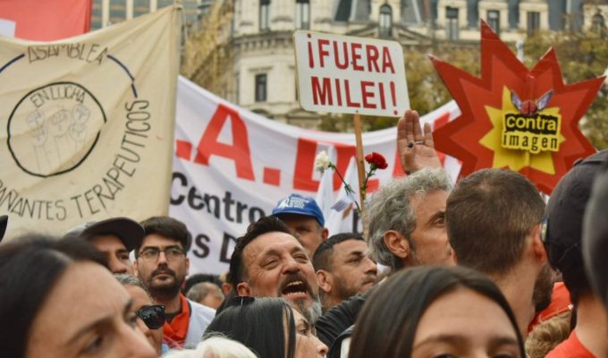 Marcha da Bronca: milhares ocupam as ruas da Argentina contra o ajuste de Milei